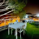Rooftop With A Seaview * Saint-Tropez