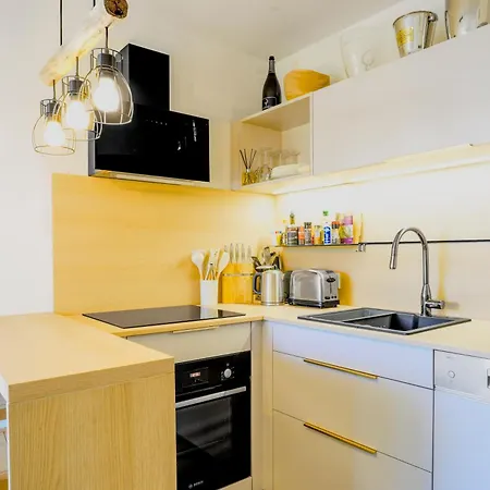 Апартаменты Rooftop With A Seaview Сен-Тропе