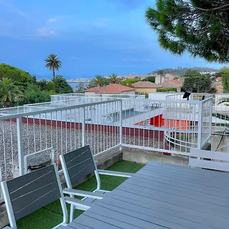 Апартаменты Rooftop With A Seaview *