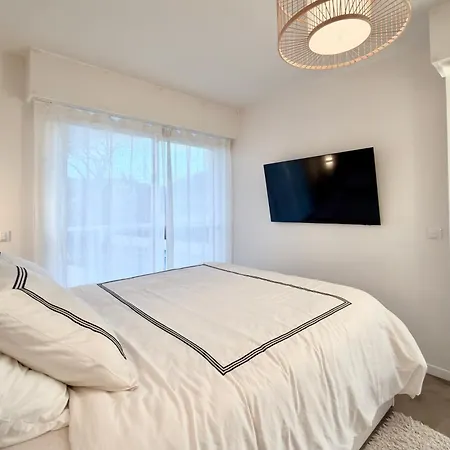 Rooftop With A Seaview Saint Tropez