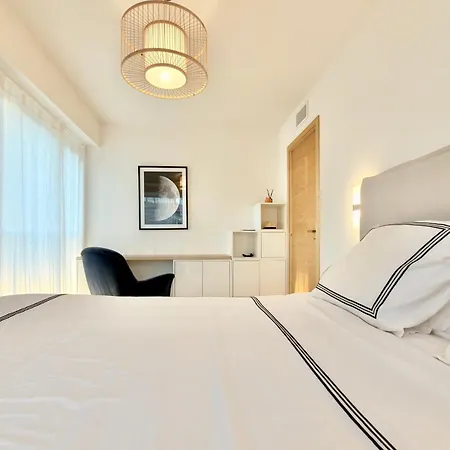 Rooftop With A Seaview Apartmán